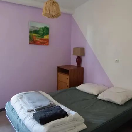 3-gite 4 Personnes Avec Piscine Σπίτι διακοπών